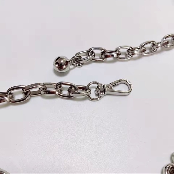 Anthropologie Silver Chain Mini Bag - Picture 3 of 5